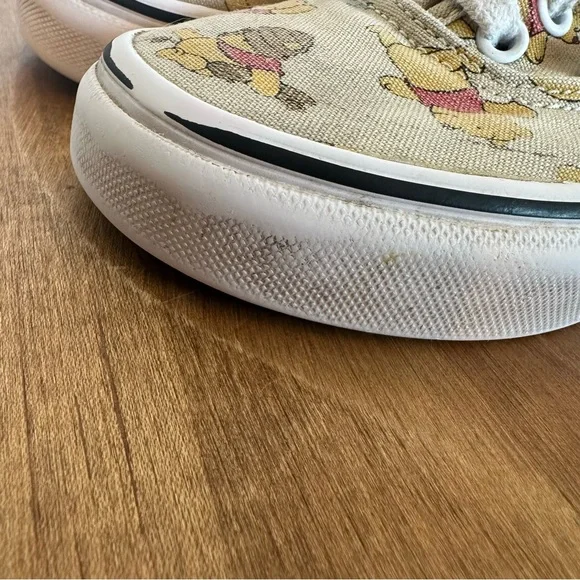 VANS Winnie the Pooh Kids Sneakers Size 13 Honey Pot Toddlers Runners Shoes - Picture 7 of 16